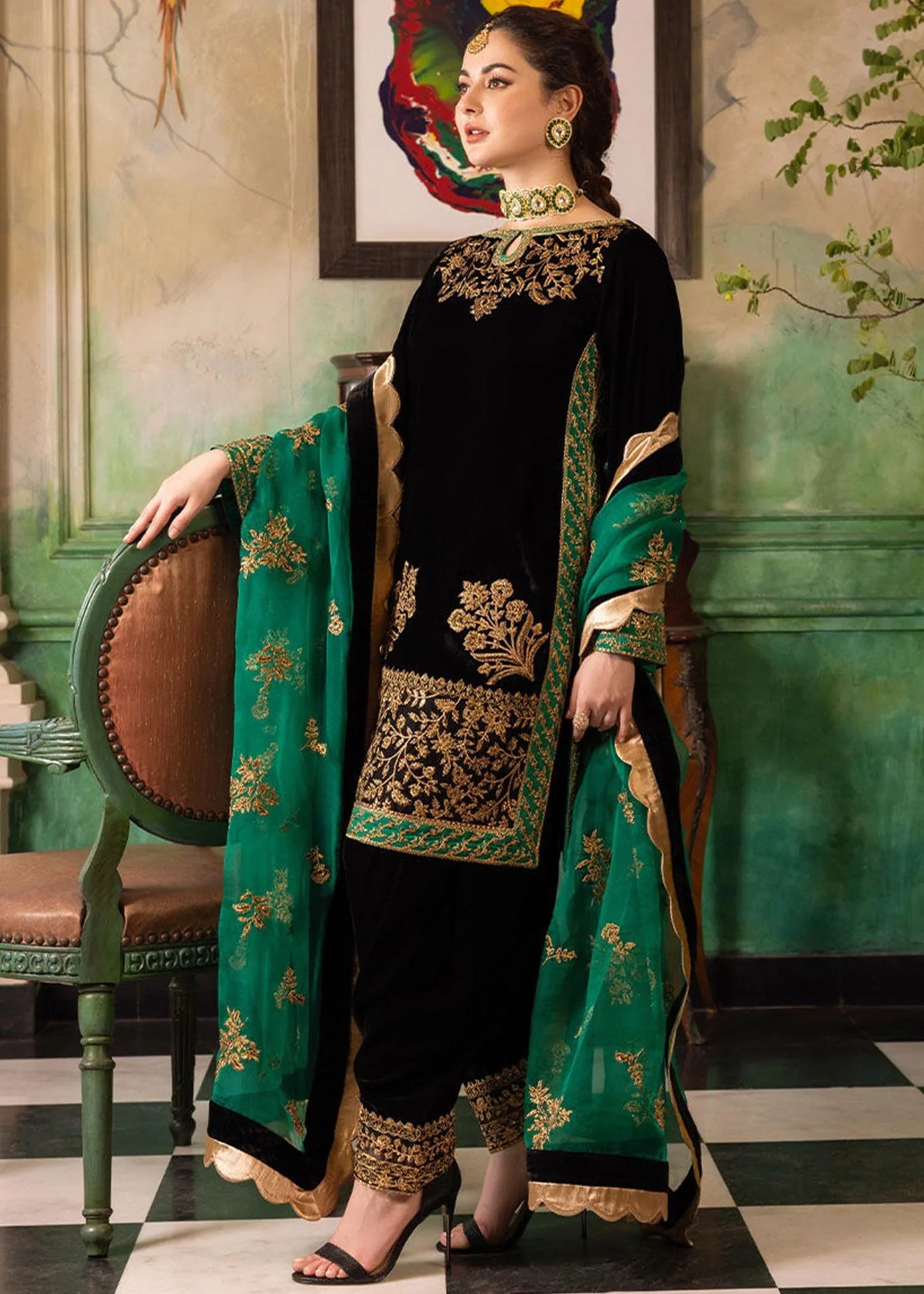 Muzlin-Velvet Embroidered Winter 3 Piece Suit - BN551