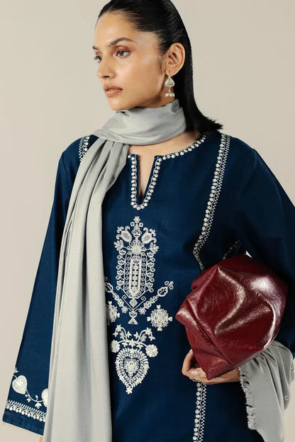 Zara Shahjahan - Winter 3PC Dhanak Embroidered Suit - BN33122