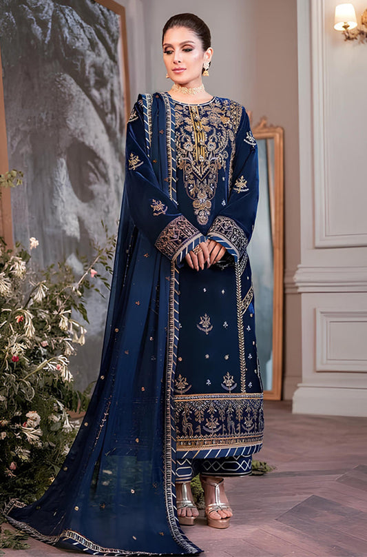 BN607-Embroidered Velvet Three piece With Embridered Chiffon Duppatta