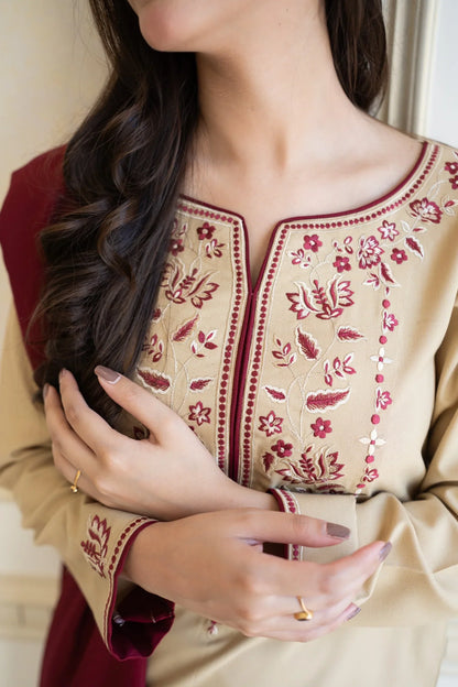 BN614-WINTER 3PC Dhanak suit with Embroidered Shawll