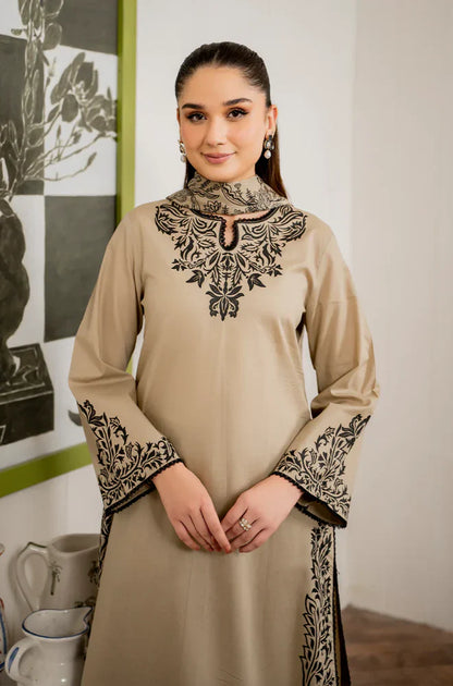 BN913-WINTER 3PC Dhannak Embroidered suit with Printed Shawll