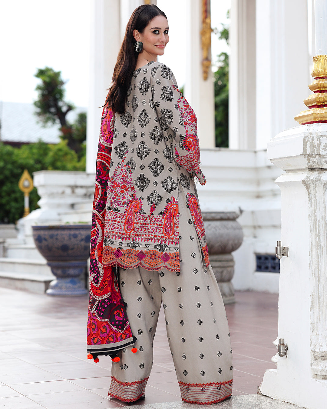 Charizma - Winter 3PC Karandi Digital Print Dress - BN33400