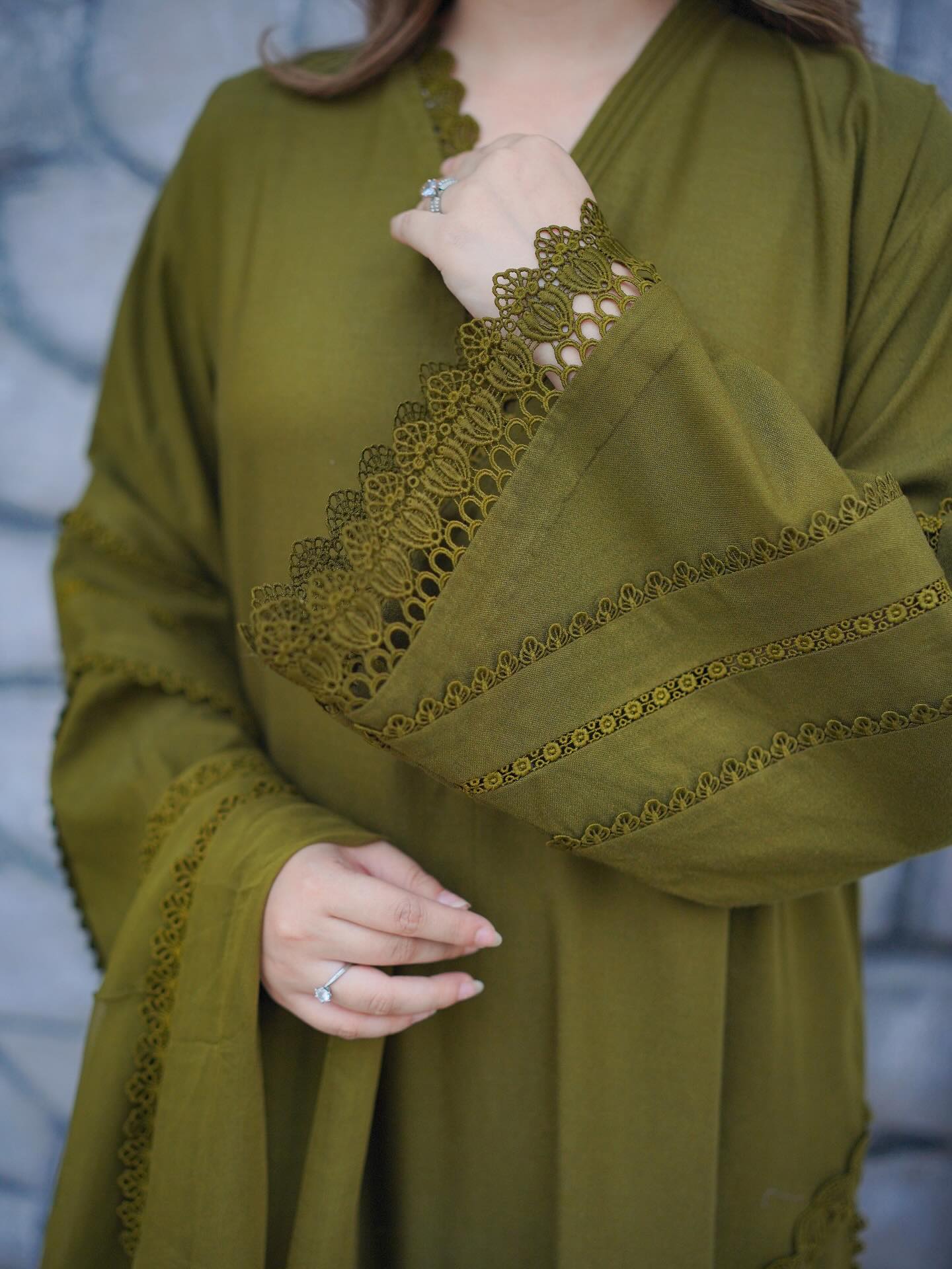 Sapphire - Winter 3PC Dhanak Embroidered  Suit - BN33130