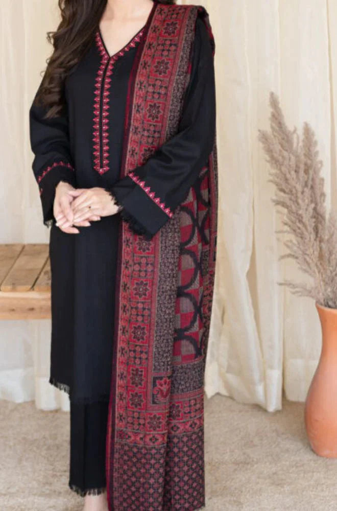 BN628-WINTER 3PC Dhannak Embroidered suit with Printed Shawll