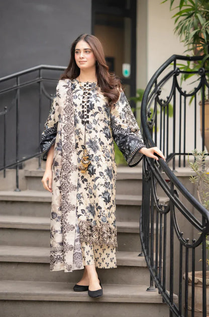 Sapphire - Winter 3PC Karandi Digital Print Dress - BN3389