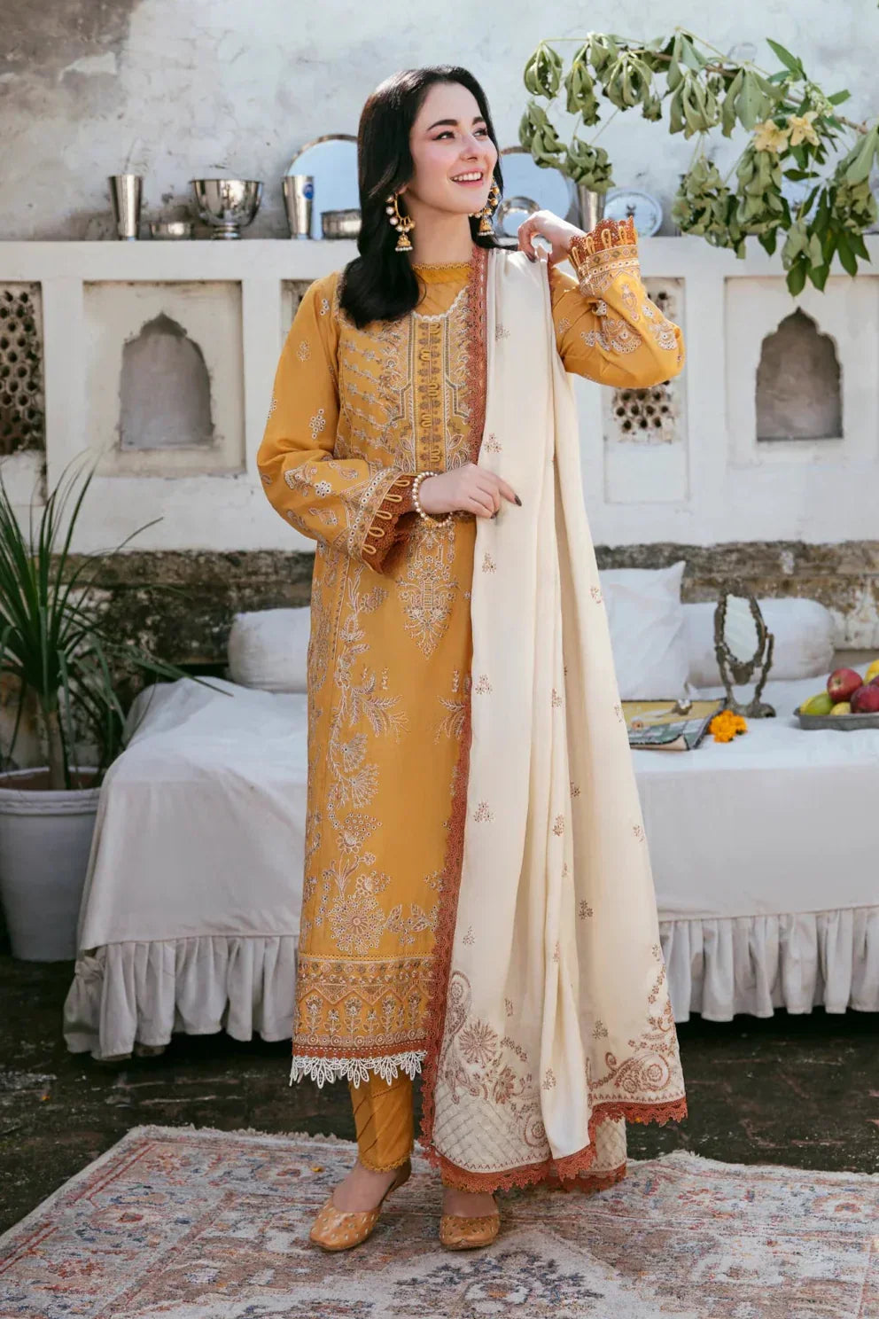 Florent - Winter 3PC Dhanak Embroidered Suit - BN3346