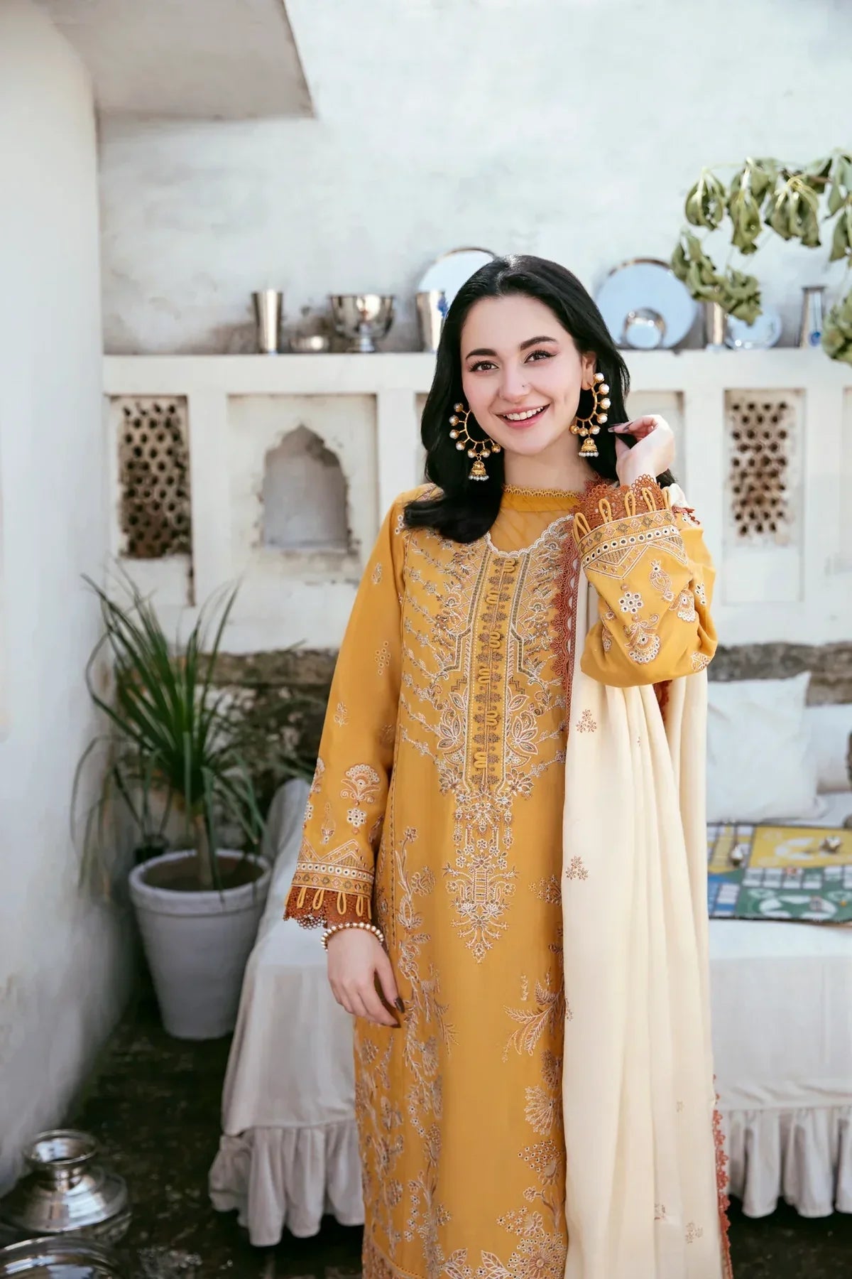 Florent - Winter 3PC Dhanak Embroidered Suit - BN3346