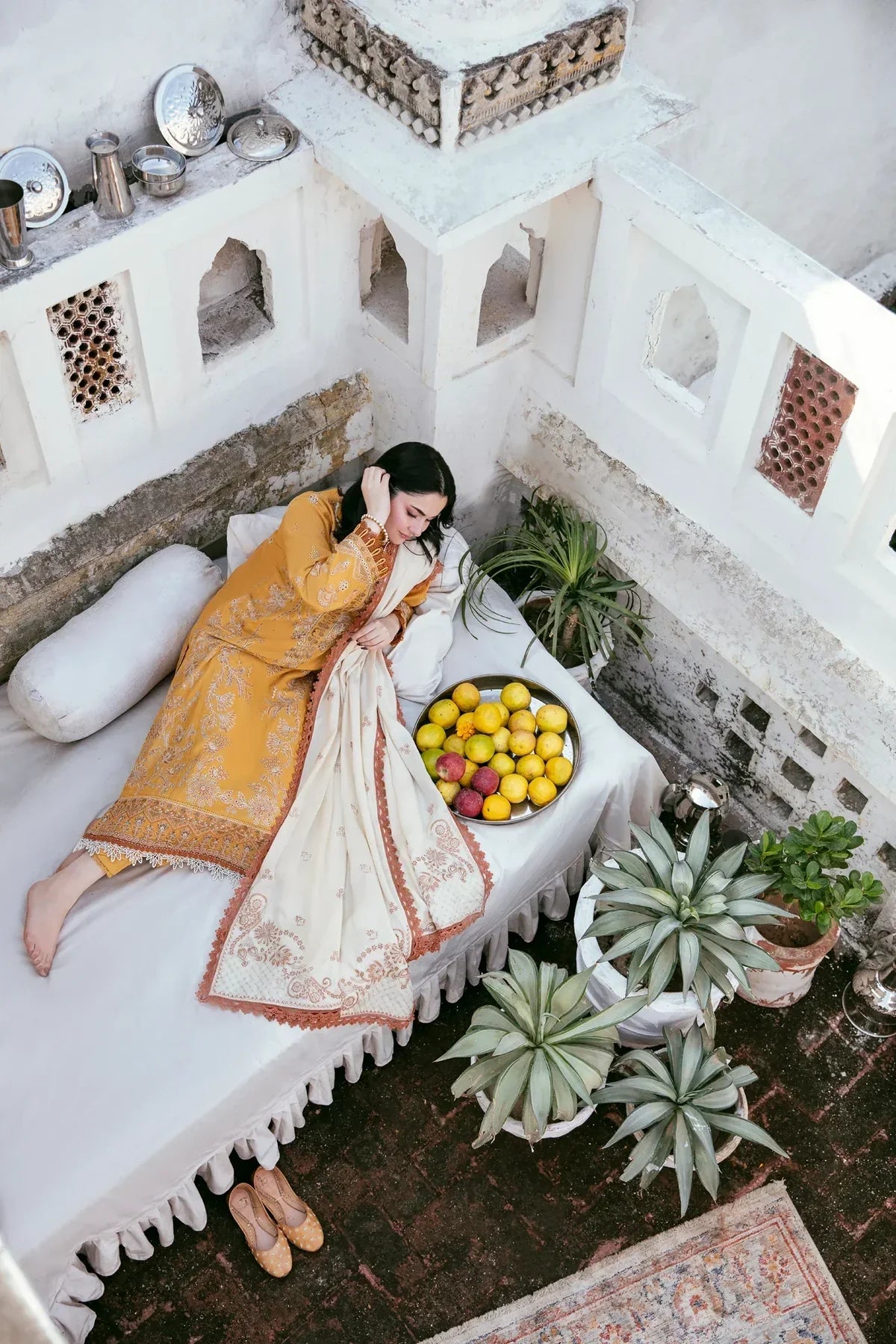 Florent - Winter 3PC Dhanak Embroidered Suit - BN3346