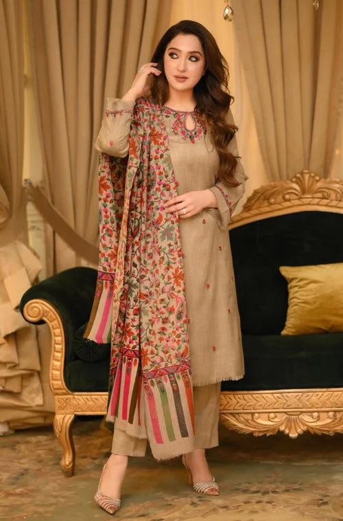 Bunaai - Winter 3PC Dhanak Embroidered Suit - BN33131
