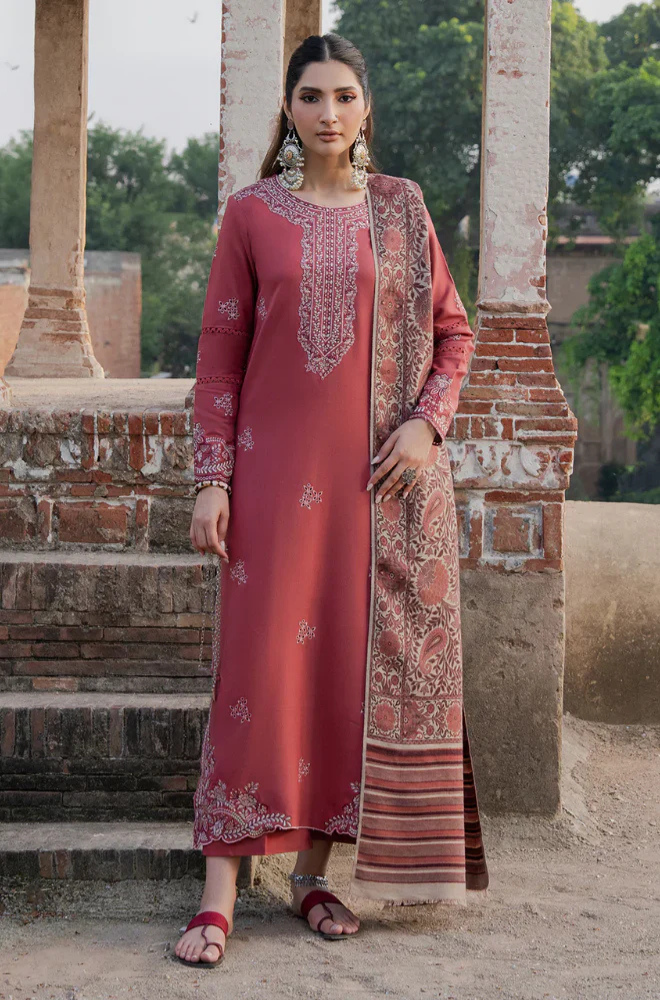 Izel - Winter 3PC Dhanak Embroidered Suit - BN33133