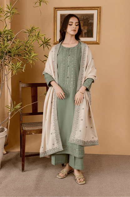 Sobia Nazir - Winter 3PC Dhanak Embroidered Suit - BN3362