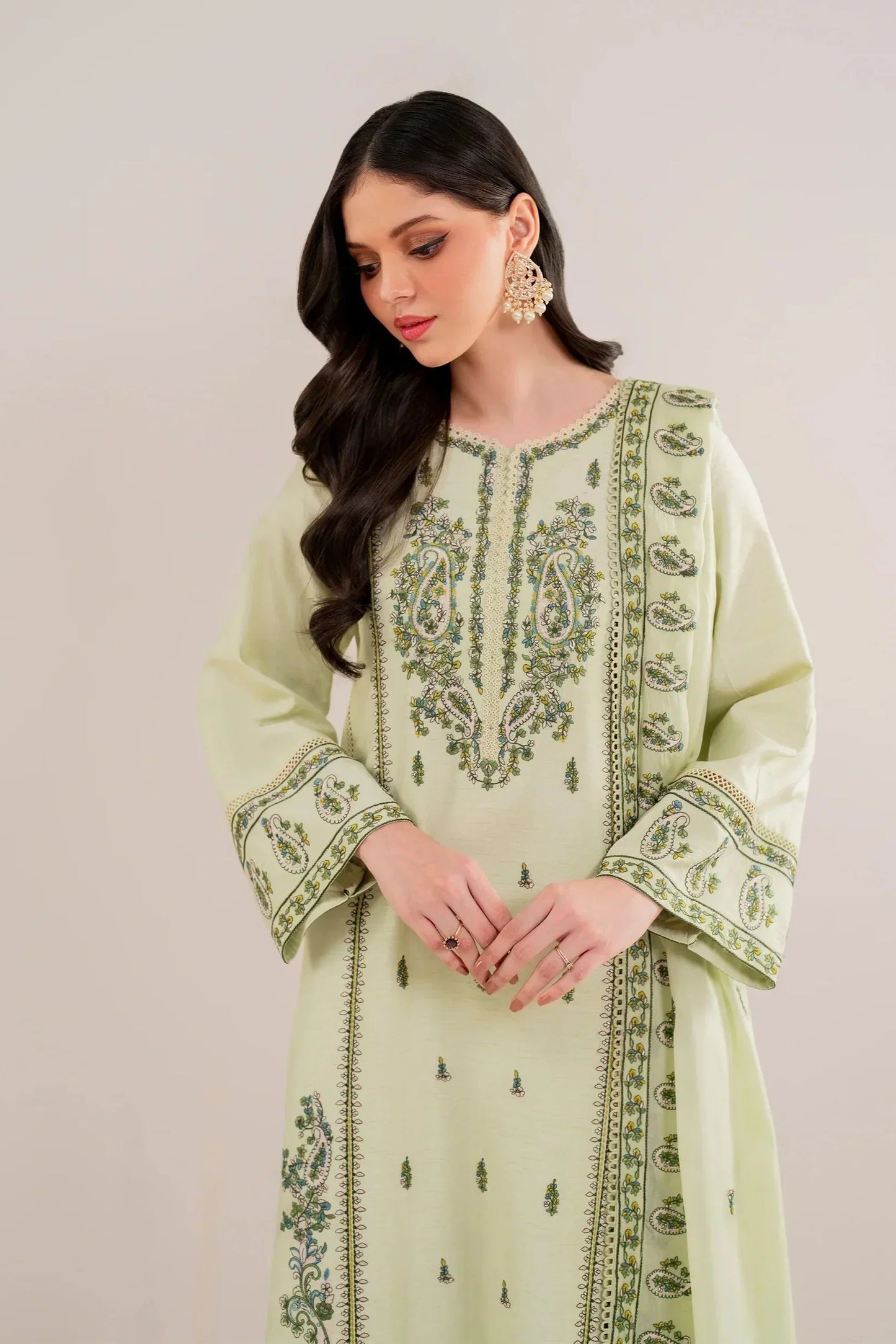 Florent - Winter 3PC Dhanak Embroidered Suit - BN3386