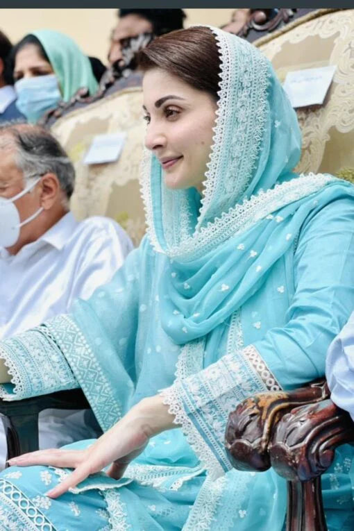 SB221-Maryam Nawaz Lawn MN-756 – 3Pcs Embroidered Lawn